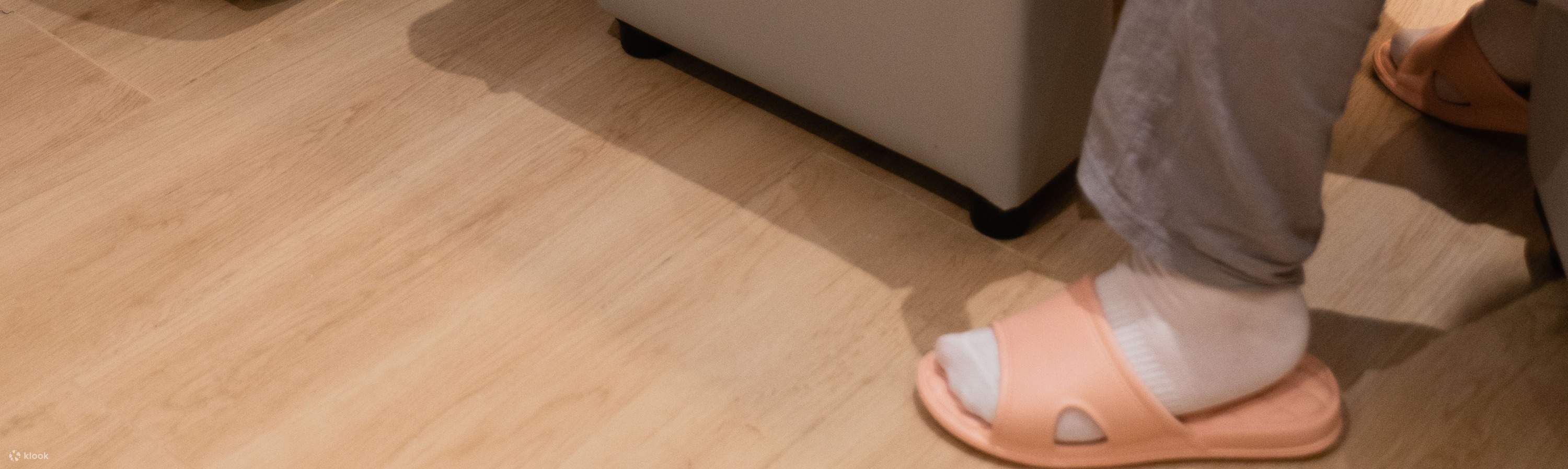 Me Time Massage, cửa hàng massage 2 tầng lớn, Đồng La Loan, causeway bay, hk spa. hk massage